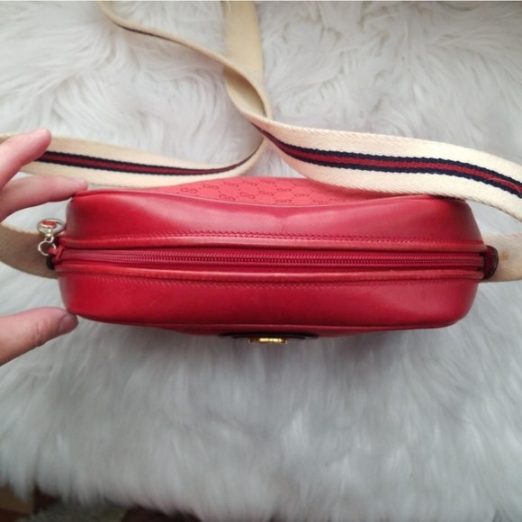 Authentic Vintage Gucci Shoulder Bag - Picture 10 of 12